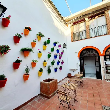 Arc House Only Adults Гостьовий будинок