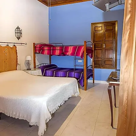 Arc House Only Adults Affittacamere 2*
