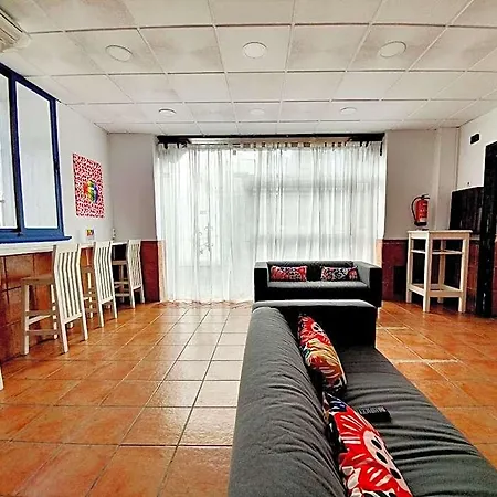 Arc House Only Adults Affittacamere 2*