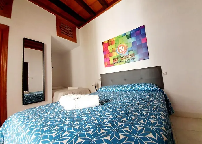 Pensión Arc House Only Adults 2*