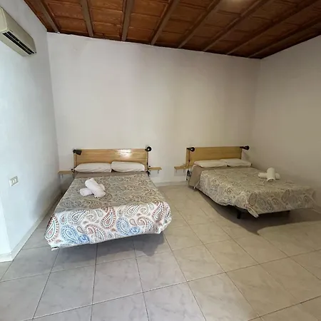 Affittacamere Arc House Only Adults 2*